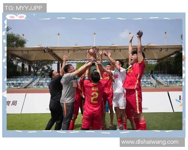 足球5小的魅力与挑战探索五人制足球的竞技精神与团队合作之道 足球5小的魅力与挑战探索五人制足球的竞技精神与团队合作之道