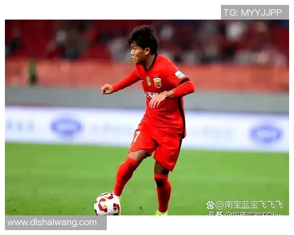 足球成功转会背后的秘密与策略如何在转会市场中取得最佳成果 足球成功转会背后的秘密与策略如何在转会市场中取得最佳成果